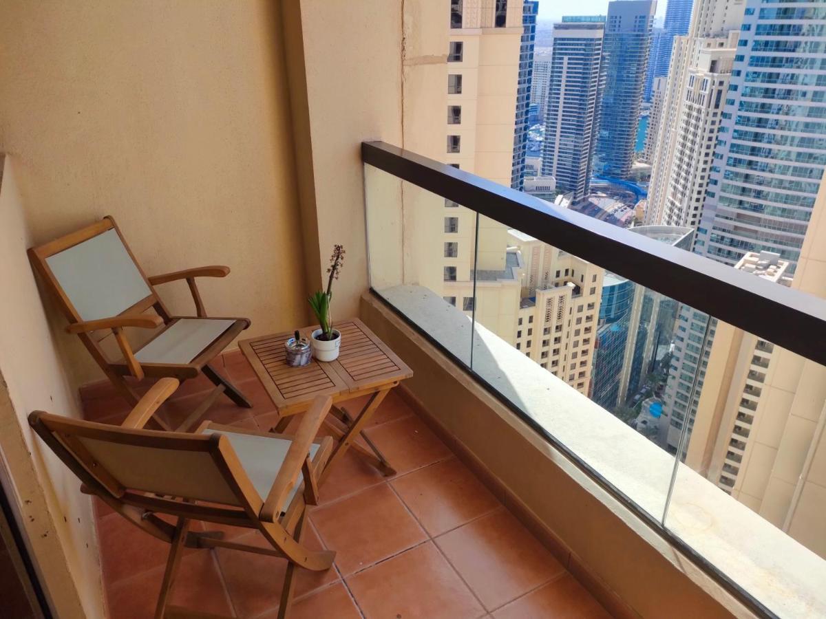 Lunar Cozy Hostel - Jbr Dubai Exterior photo