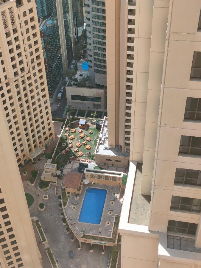Lunar Cozy Hostel - Jbr Dubai Exterior photo