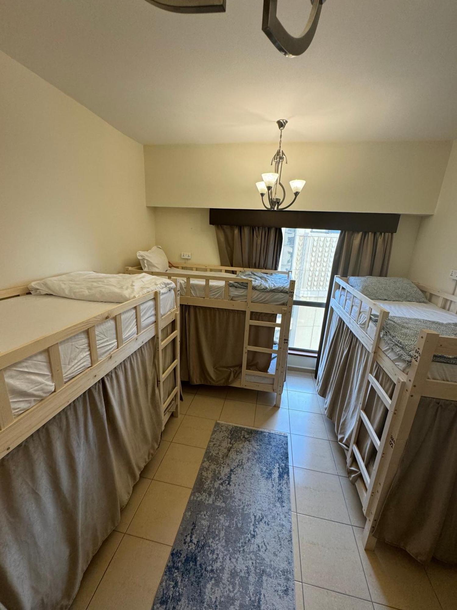 Lunar Cozy Hostel - Jbr Dubai Exterior photo