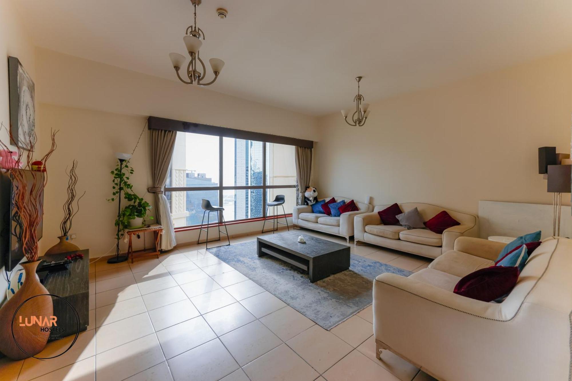 Lunar Cozy Hostel - Jbr Dubai Exterior photo