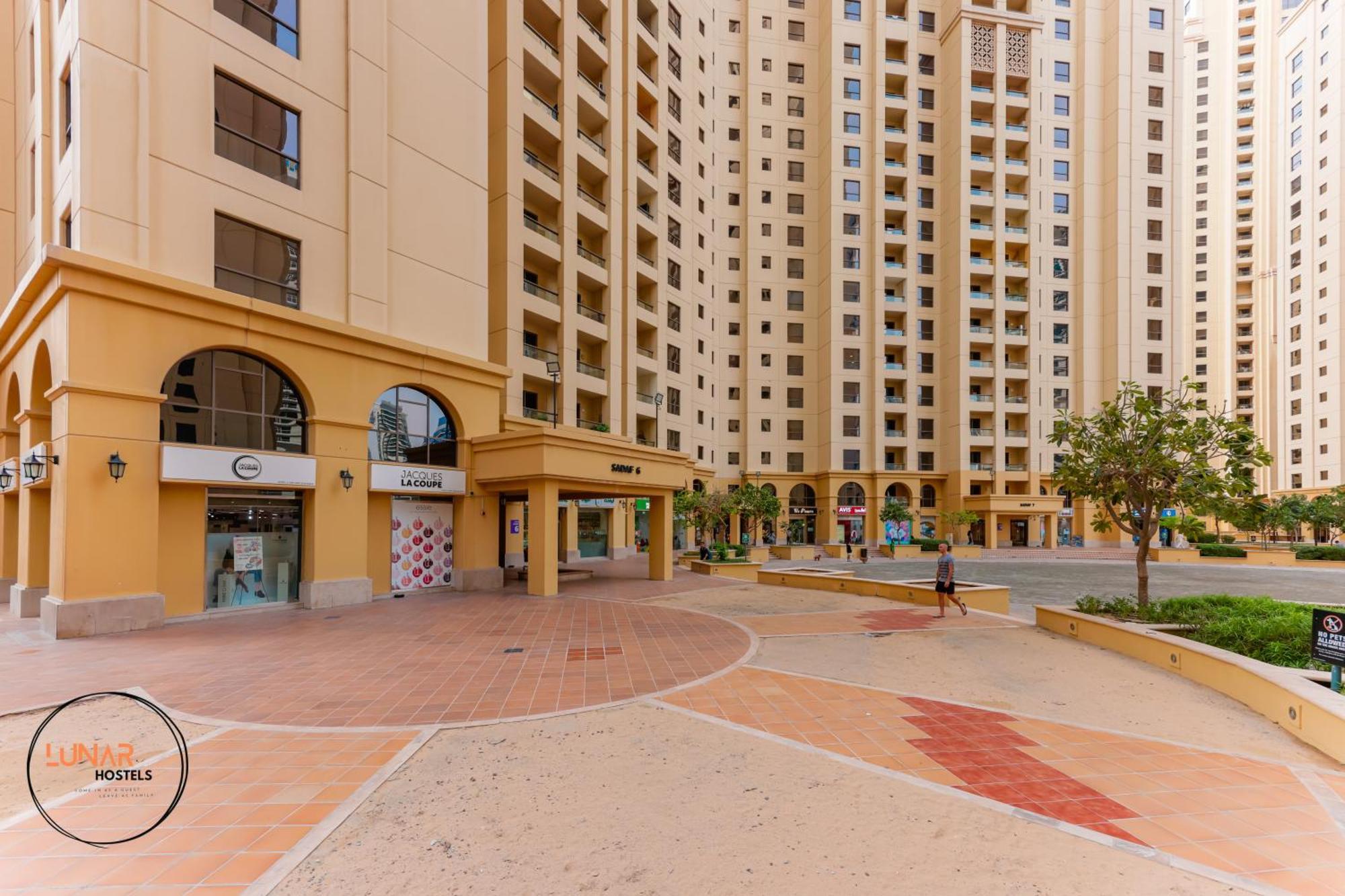 Lunar Cozy Hostel - Jbr Dubai Exterior photo