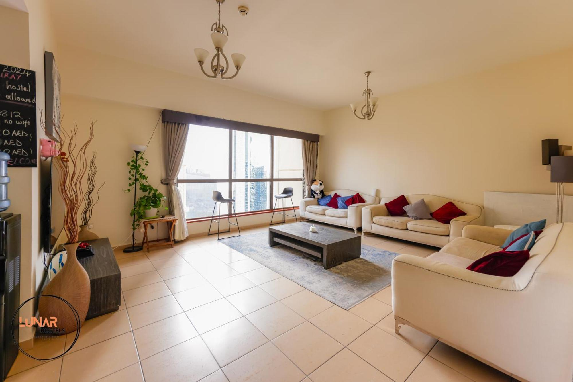 Lunar Cozy Hostel - Jbr Dubai Exterior photo